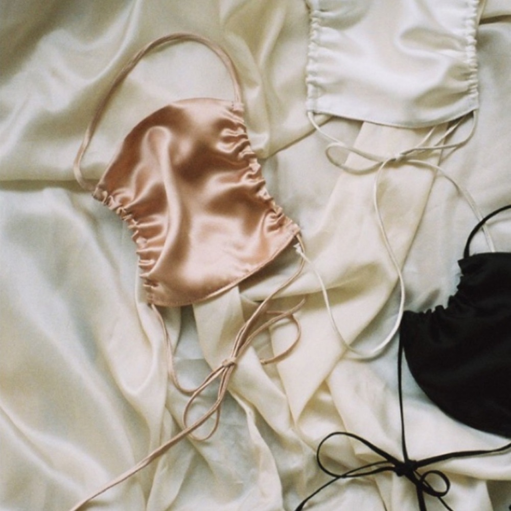 Cloud Hunter Rose silk face mask